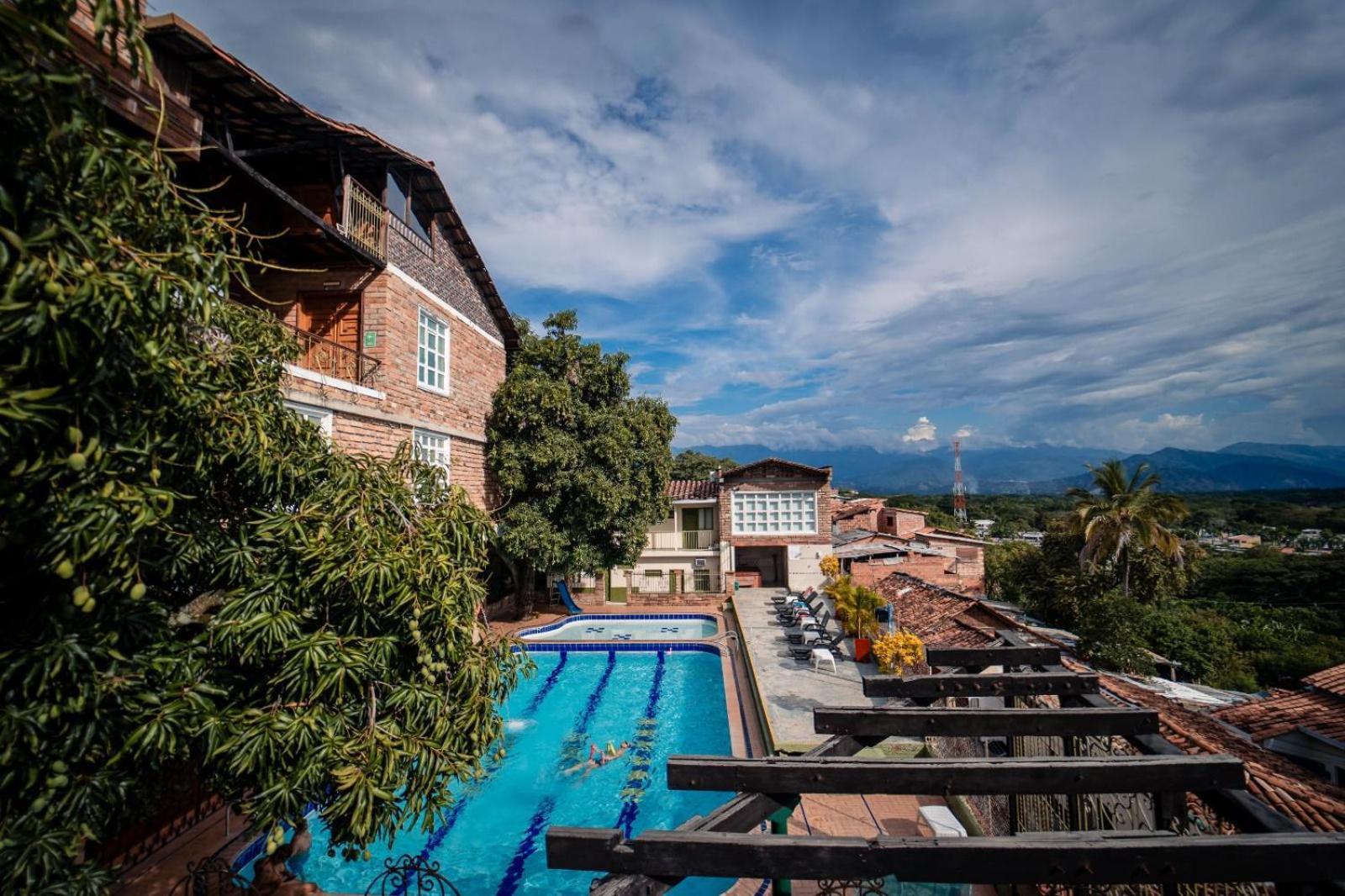 Hosteria De La Plaza Menor Santa Fe de Antioquia Eksteriør billede