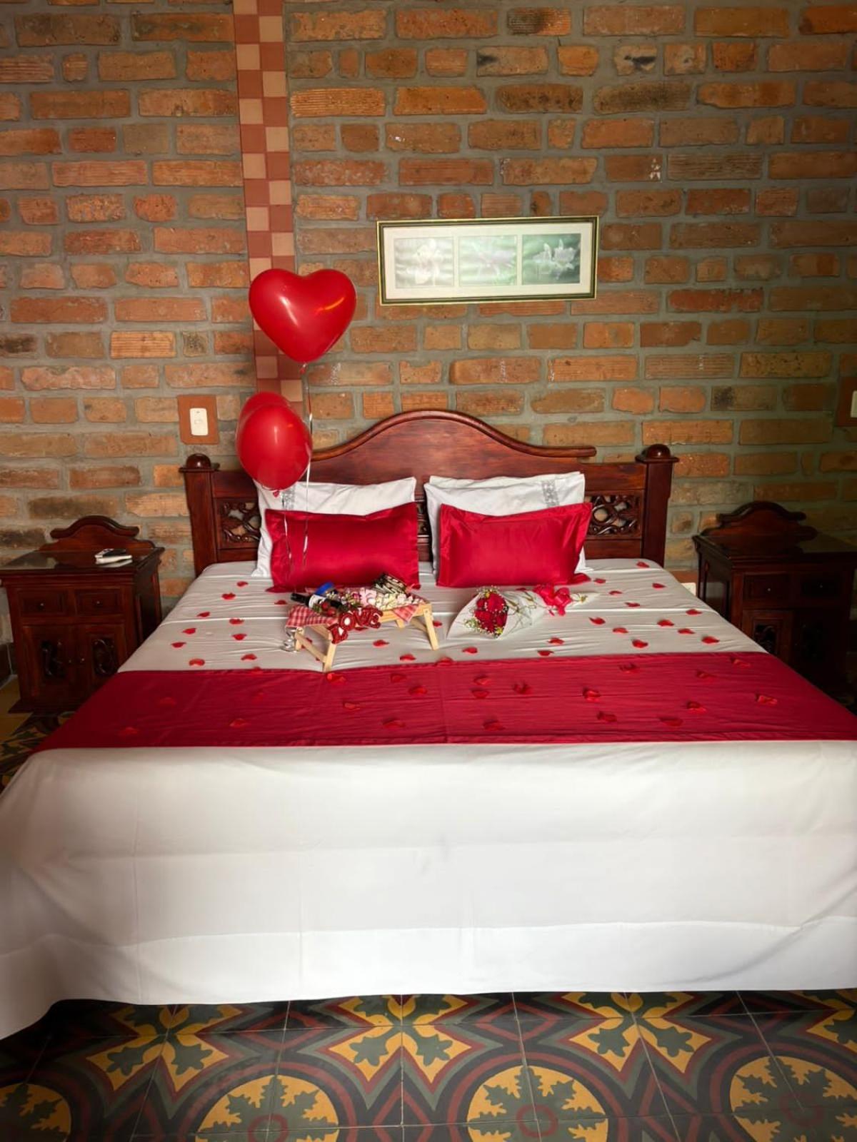 Hosteria De La Plaza Menor Santa Fe de Antioquia Eksteriør billede