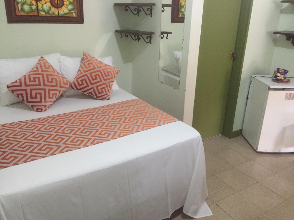 Hosteria De La Plaza Menor Santa Fe de Antioquia Eksteriør billede